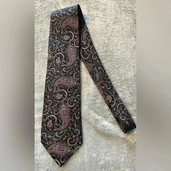 Men’s Silk Tie | D.W. Zemke | Black Paisley - Picture 1 of 3